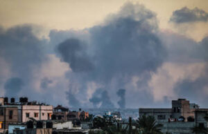 Israel strikes dozens of ‘terror targets’ in Gaza Israel strikes dozens of ‘terror targets’ in Gaza