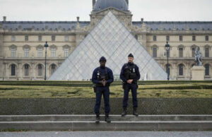 Durov offers to buy stolen Louvre jewels Durov offers to buy stolen Louvre jewels