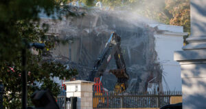 Trump demolishing part of White House Trump demolishing part of White House