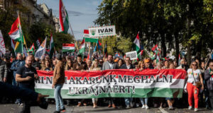 ‘We don’t want to die for Ukraine’ – Budapest peace marchers (VIDEO) ‘We don’t want to die for Ukraine’ – Budapest peace marchers (VIDEO)