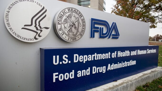 FDA slows down on drug reviews, approvals amid Trump admin chaos FDA slows down on drug reviews, approvals amid Trump admin chaos