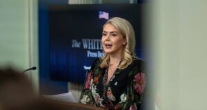 White House trolls BBC over top executives’ resignations White House trolls BBC over top executives’ resignations